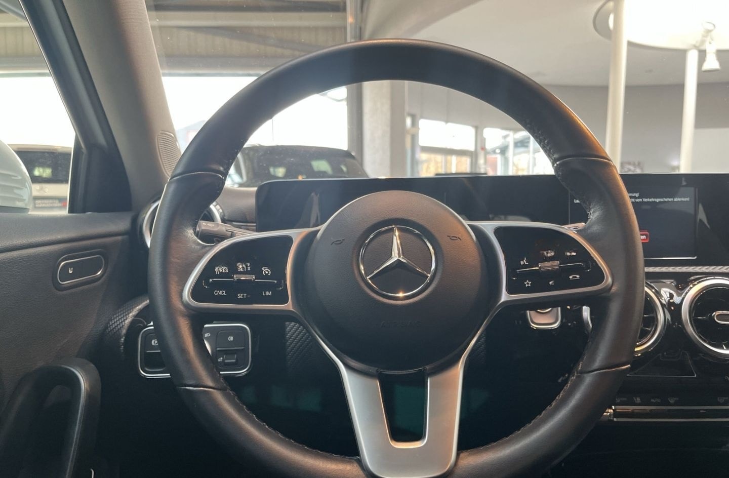 Mercedes-Benz A 250 e Style *AHK SCHWENKBAR & MEHR!* foto 12