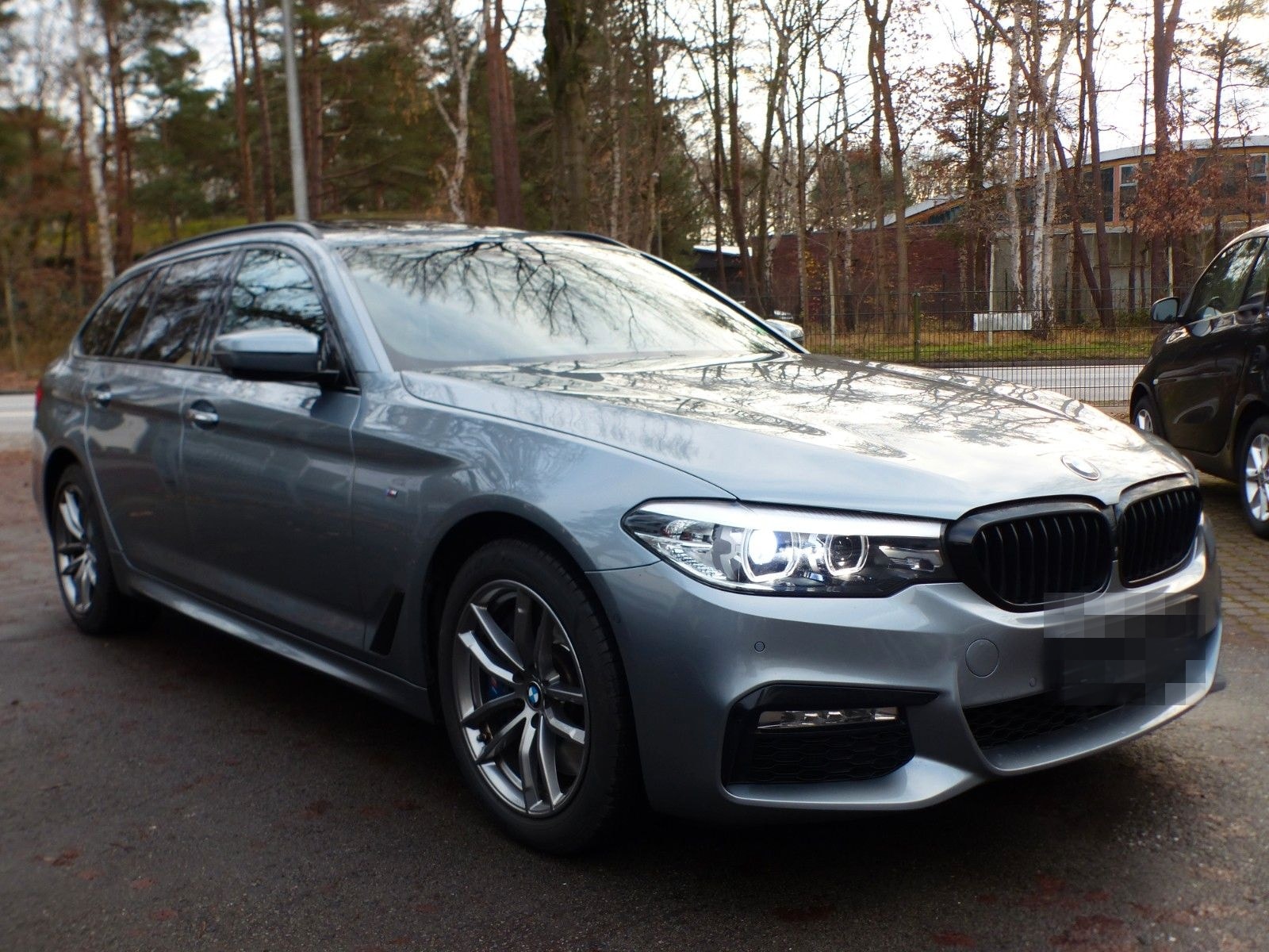 BMW 540d xDrive M Sport Touring Pano 360Kam LED HK foto 3