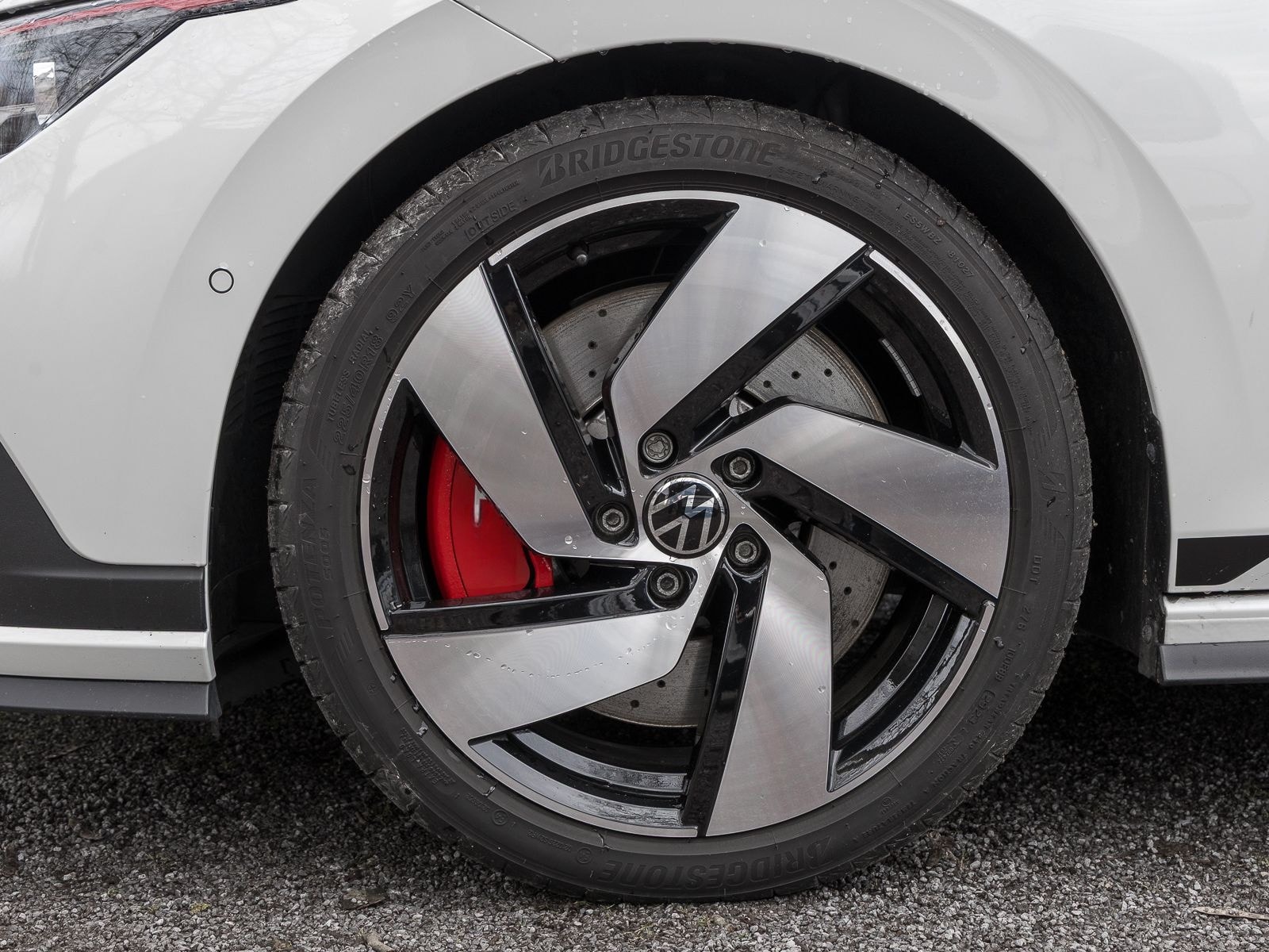 Volkswagen Golf VIII 2.0 TSI DSG GTI Clubsport PANORAMA NAV foto 6