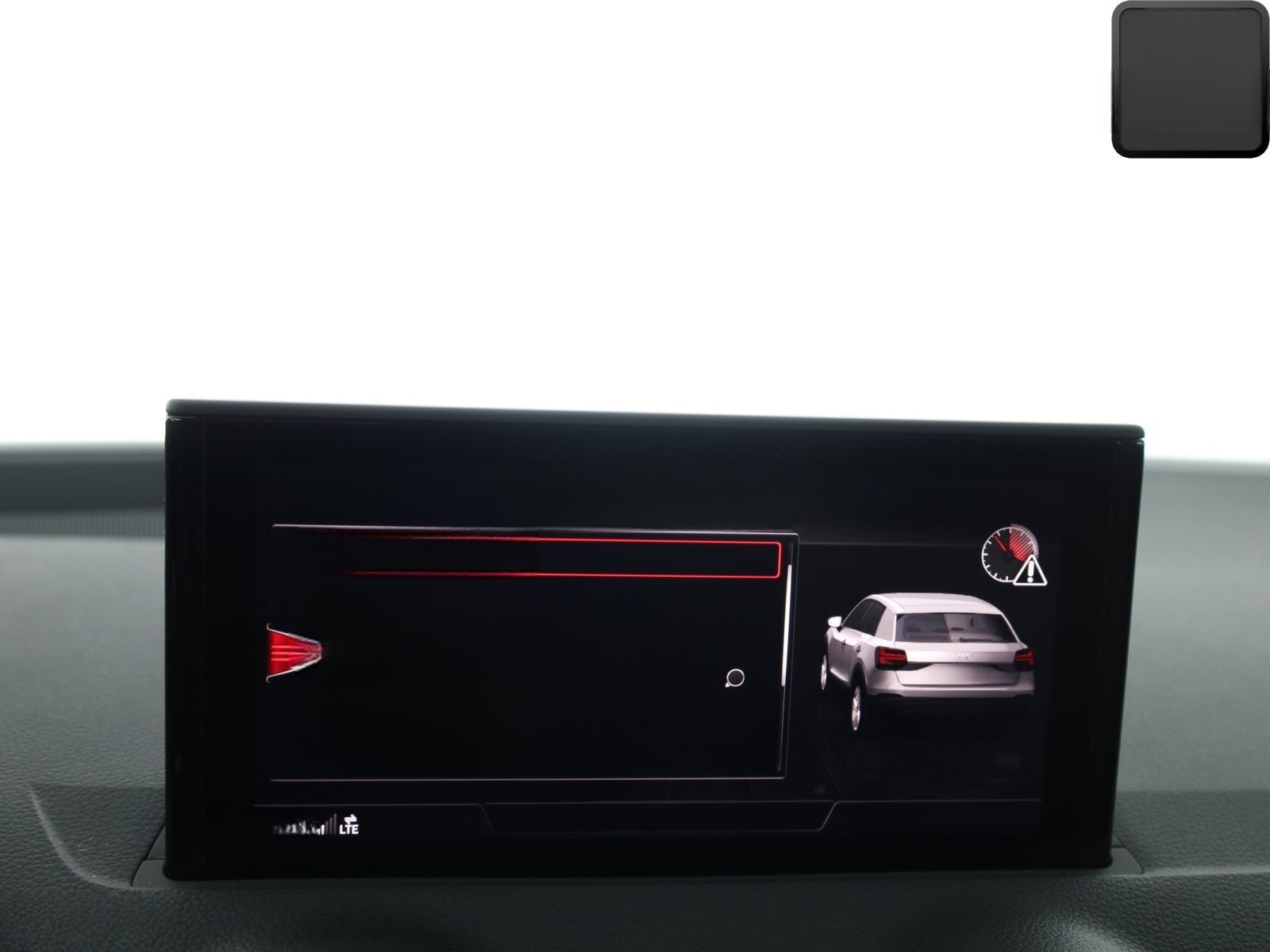 Audi SQ2 2.0 TFSI qu MATRIX,KEYLESS,SONOS,KAMERA,AHK foto 22