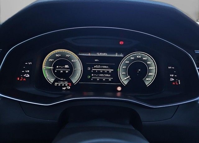 Audi A6 Avant 55 TFSI e quattro sport B&O foto 10