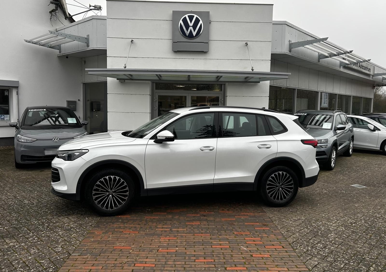 Volkswagen Tiguan CT 1.5 TSI DSG Life foto 2