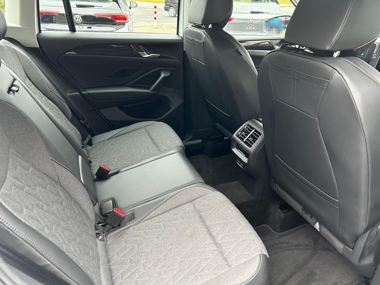 Volkswagen Tiguan CT 1.5 TSI DSG Life foto 10