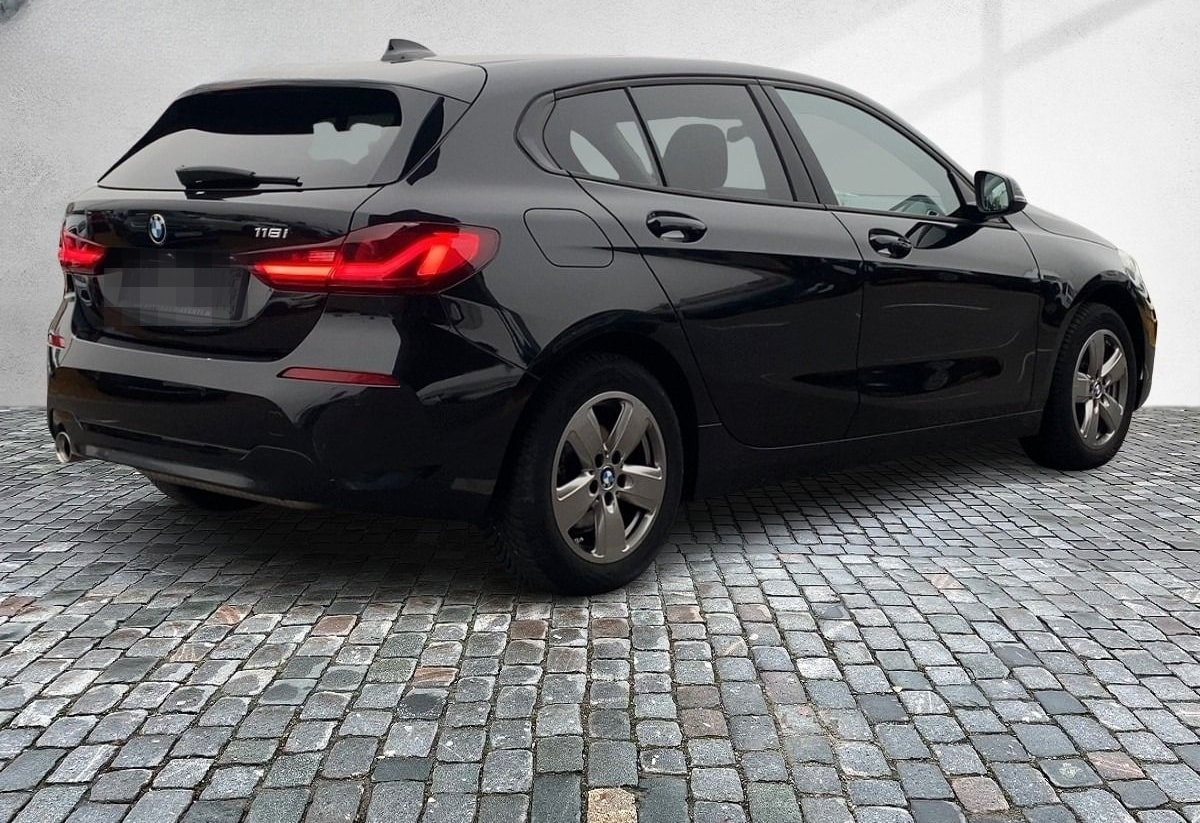 BMW 118i Advantage *el. Heckklappe*LED*Navi*Sitzhzg. foto 3