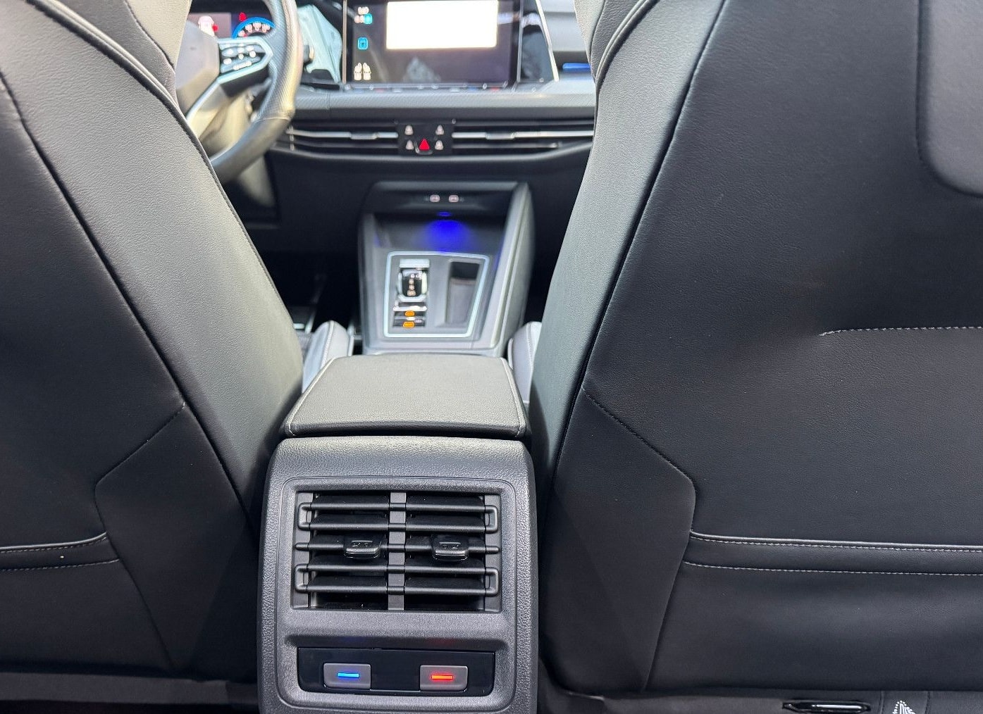 Volkswagen Golf VIII Variant R-Line 1-Hand Scheckheft Pano foto 19