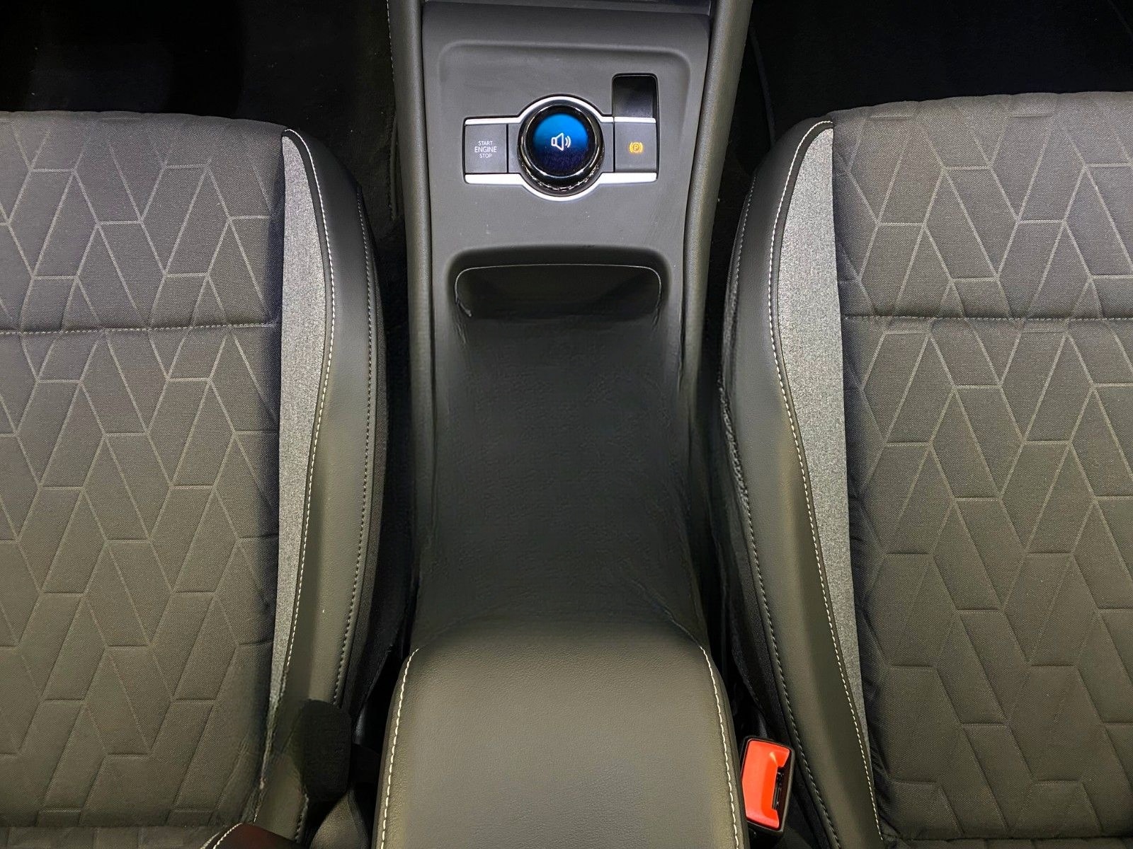 Volkswagen Tiguan Goal 1.5 eTSI 110 kW DSG foto 13