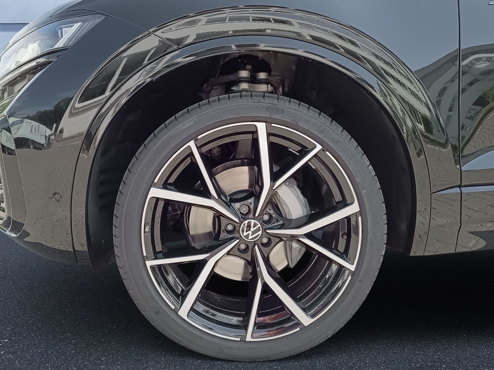 Volkswagen Touareg R-Line 3,0 l V6 TDI SCR 4MOTION 210 kW ( foto 7