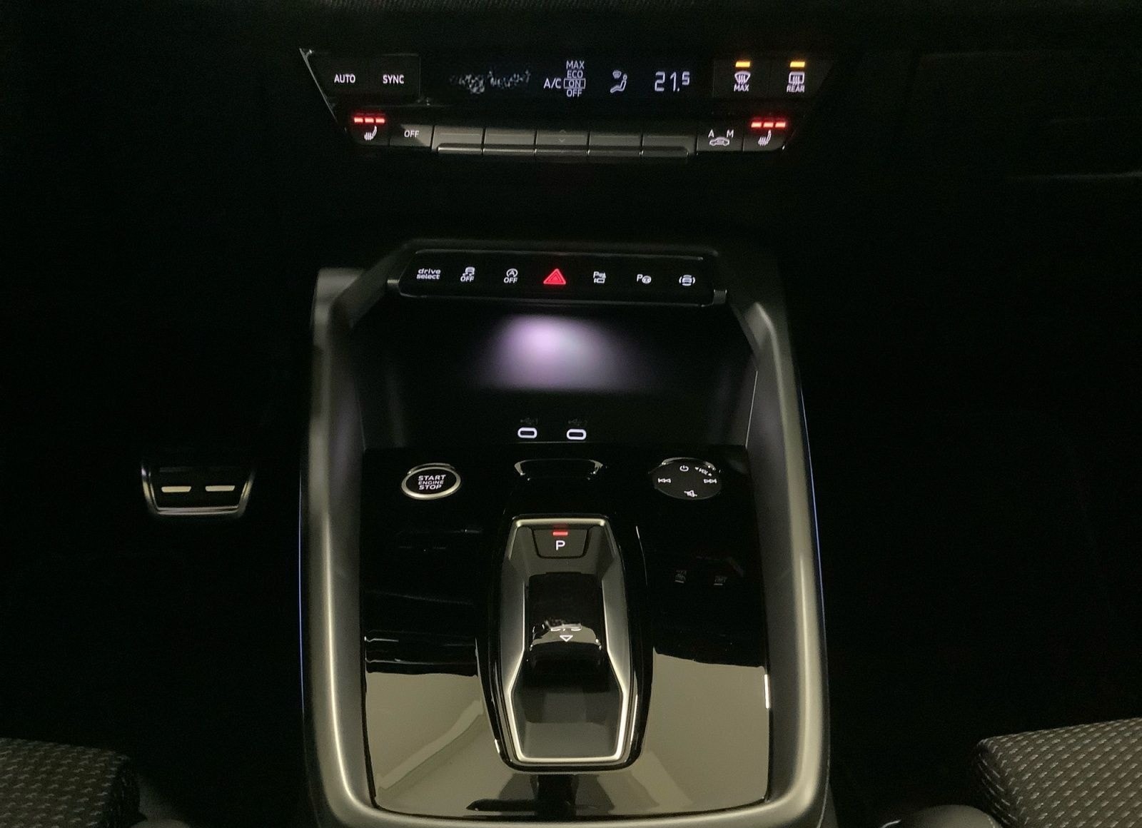 Audi A3 allstreet 35 TFSI S tronic,LED,AHZV,Kamera,Na foto 18