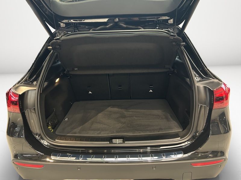 Mercedes-Benz GLA 200 d PROGRESSIVE LED AHK SHZ KLIMA foto 10