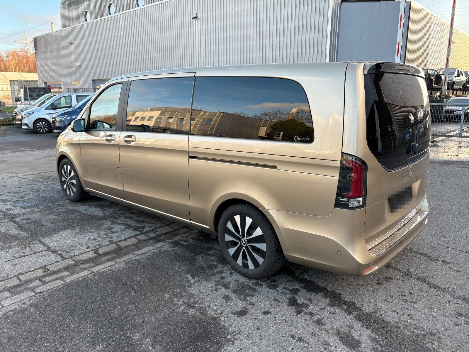 Mercedes-Benz V 250 d Bestattungswagen foto 4