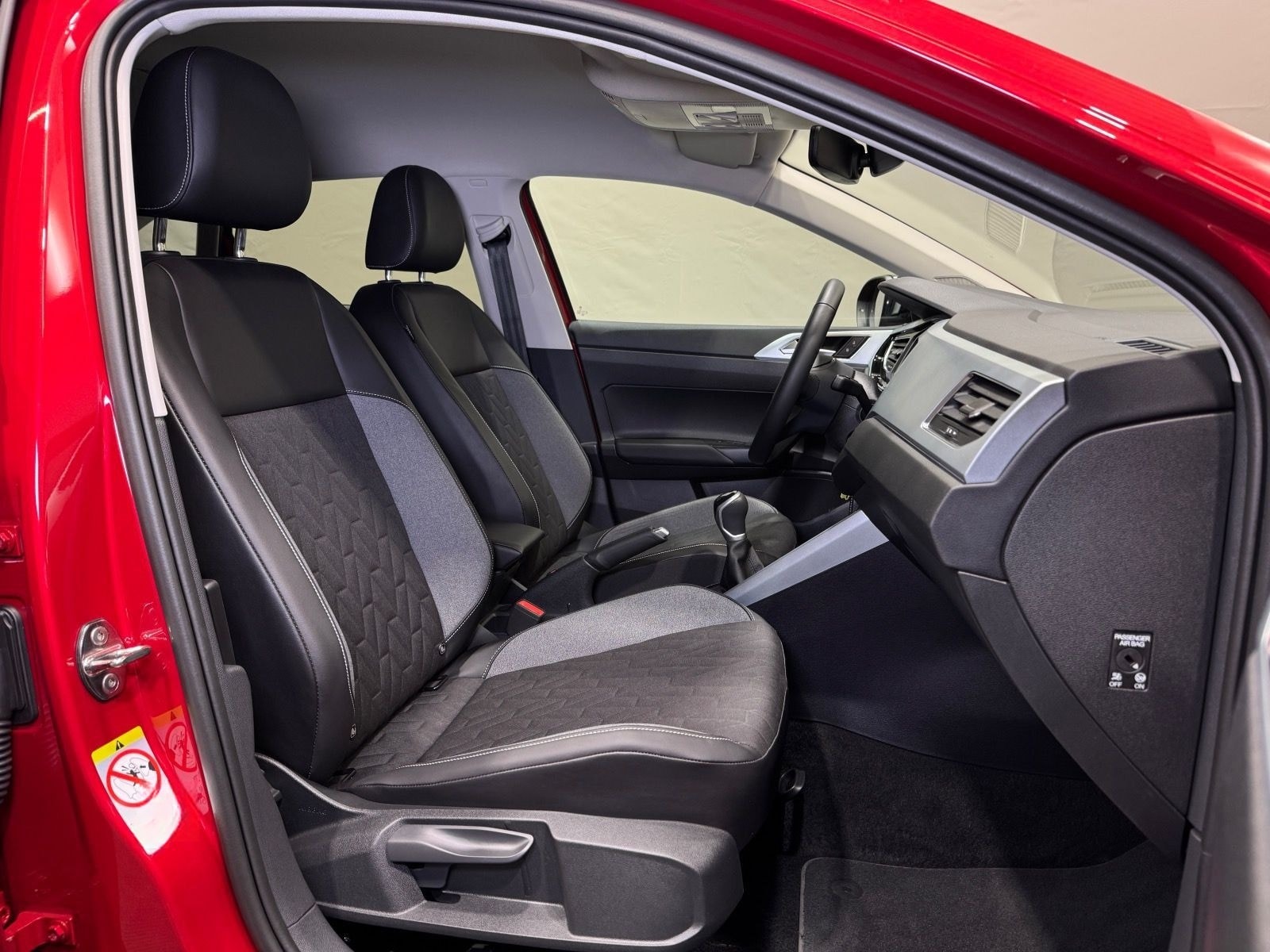 Volkswagen Taigo Goal 1.0 TSI | NAVI LED ACC DAB PDC SITZHZ foto 23