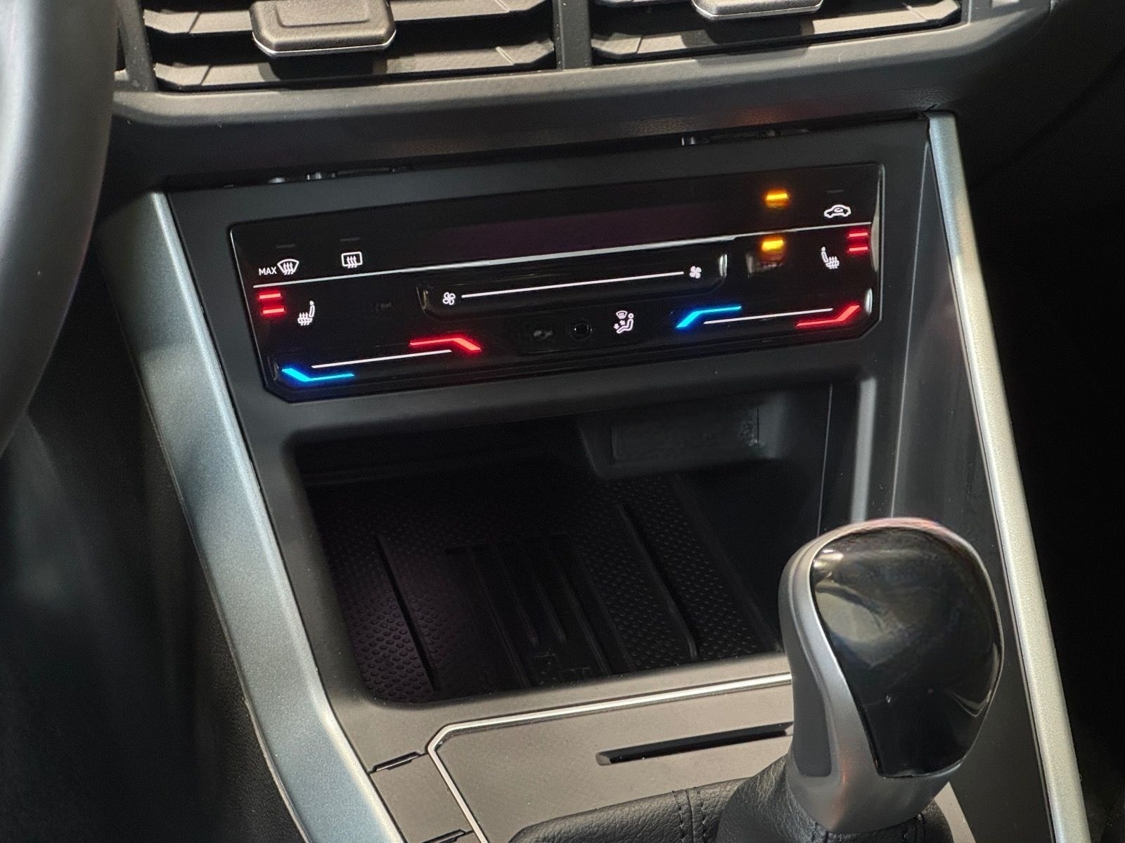 Volkswagen Taigo Goal 1.0 TSI | NAVI LED ACC DAB PDC SITZHZ foto 10