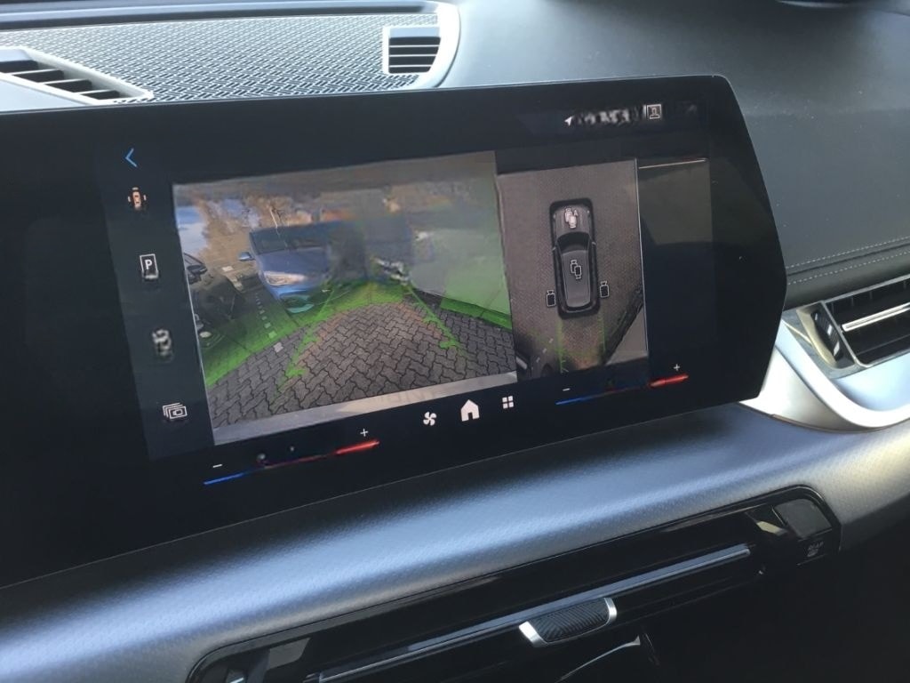 BMW X1 sD18i M-Sport 19'' AHK HUD Drive+ Park Ass AH foto 12