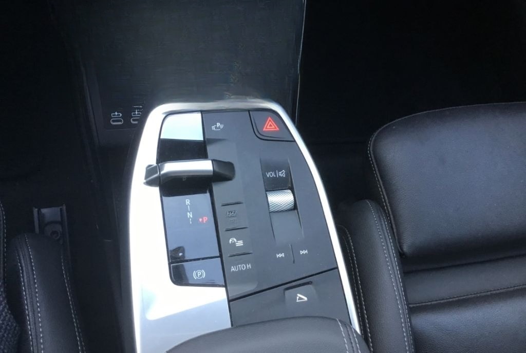 BMW X1 sD18i M-Sport 19'' AHK HUD Drive+ Park Ass AH foto 15