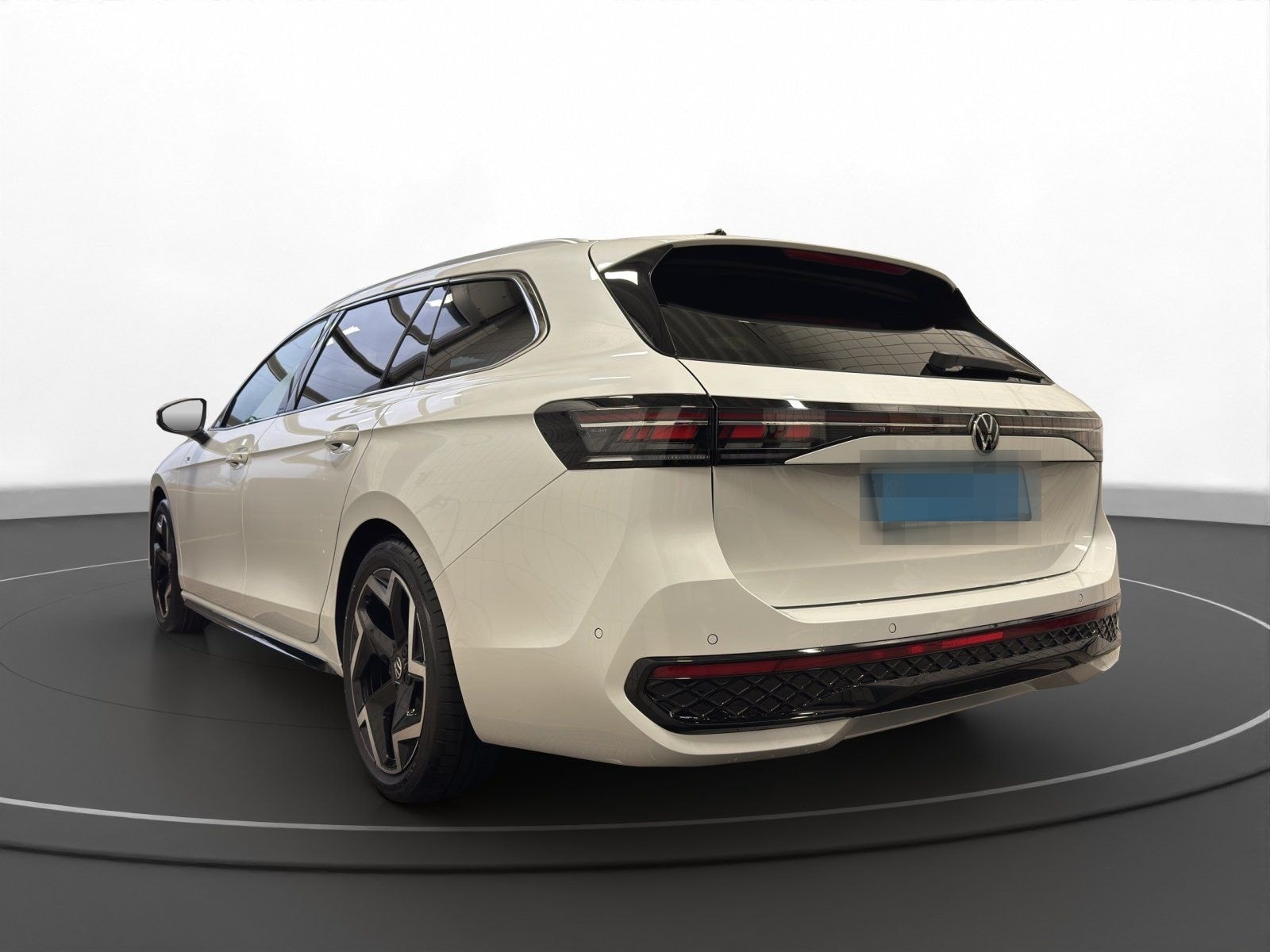 Volkswagen Passat Variant 2.0 TDI DSG R-Line | NAVI | AHK | foto 7