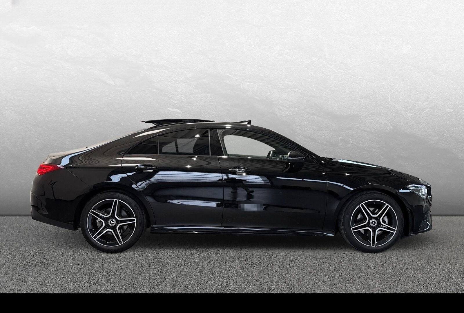 Mercedes-Benz CLA 200 4MATIC Coupé AMG/Night/Pano/LED/Kamera foto 5