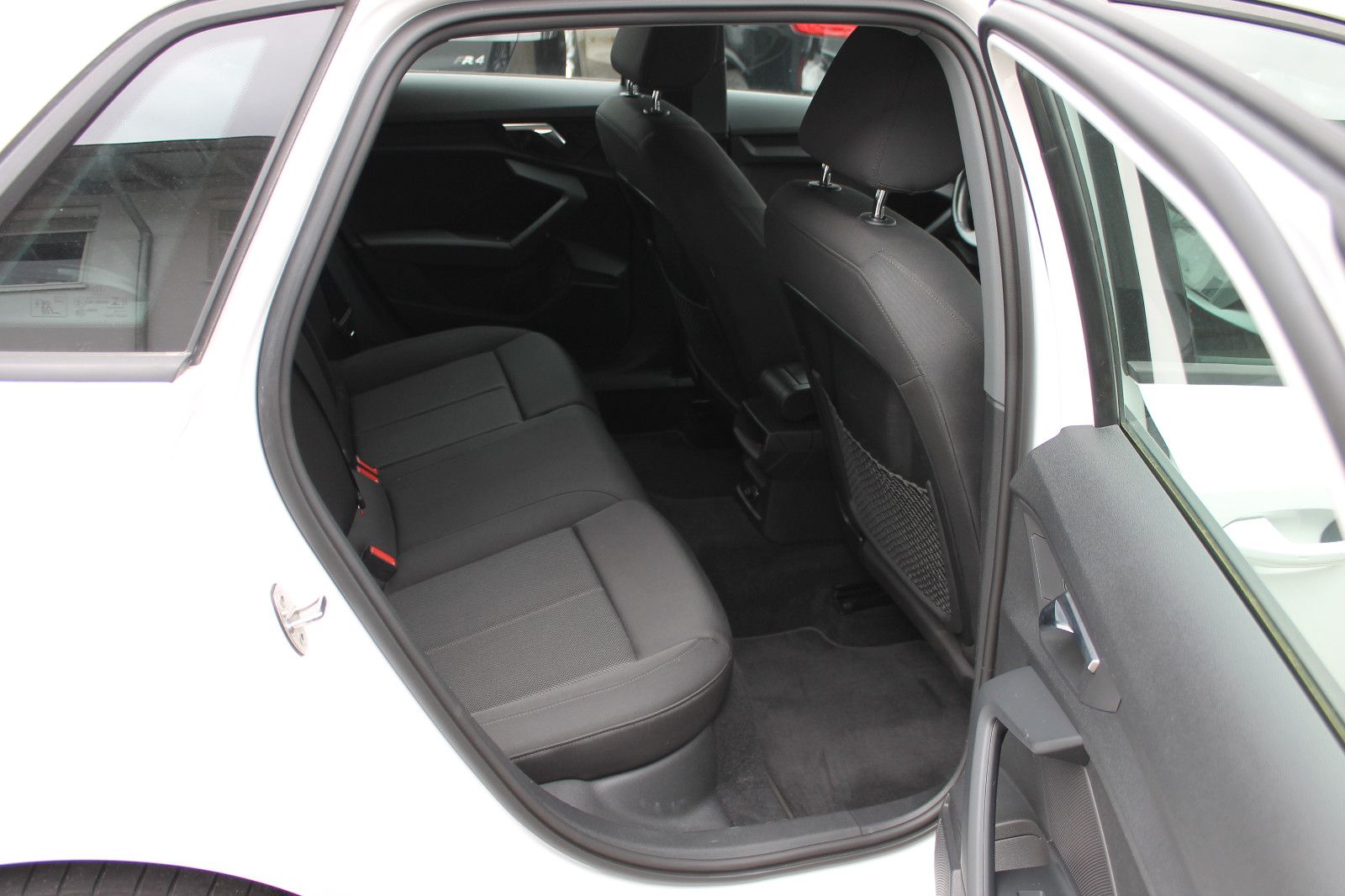 Audi A3 Sportback 35 TDI 2,0*KLIMA*NAVI*LED*ALU*PDC* foto 7