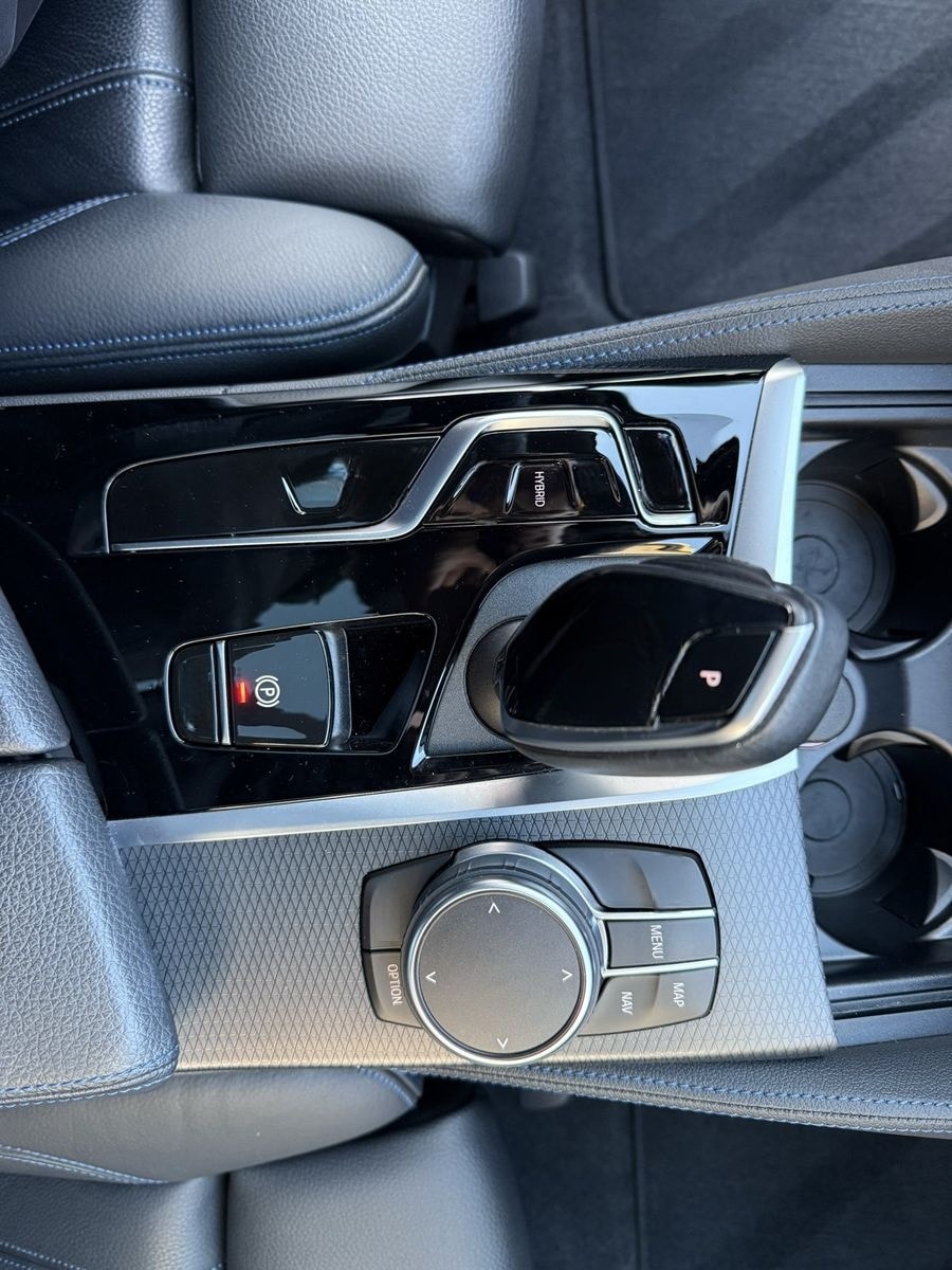 BMW 530e xDrive M Sport 94%Akku HeadUp AHK Glasdach foto 17