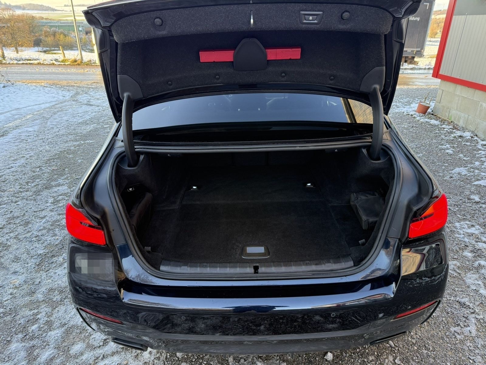 BMW 530e xDrive M Sport 94%Akku HeadUp AHK Glasdach foto 23