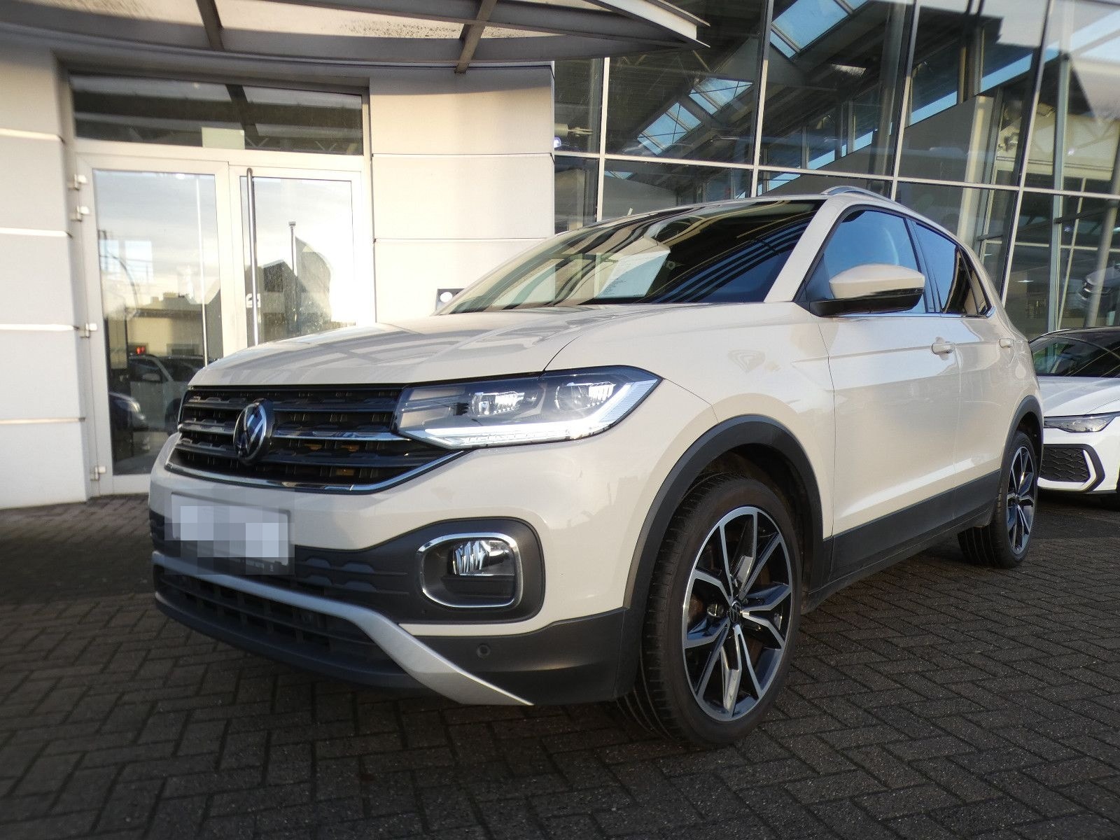 Volkswagen T-Cross 110PS TSI DSG Style Kamera Navi 18" Alu foto 2
