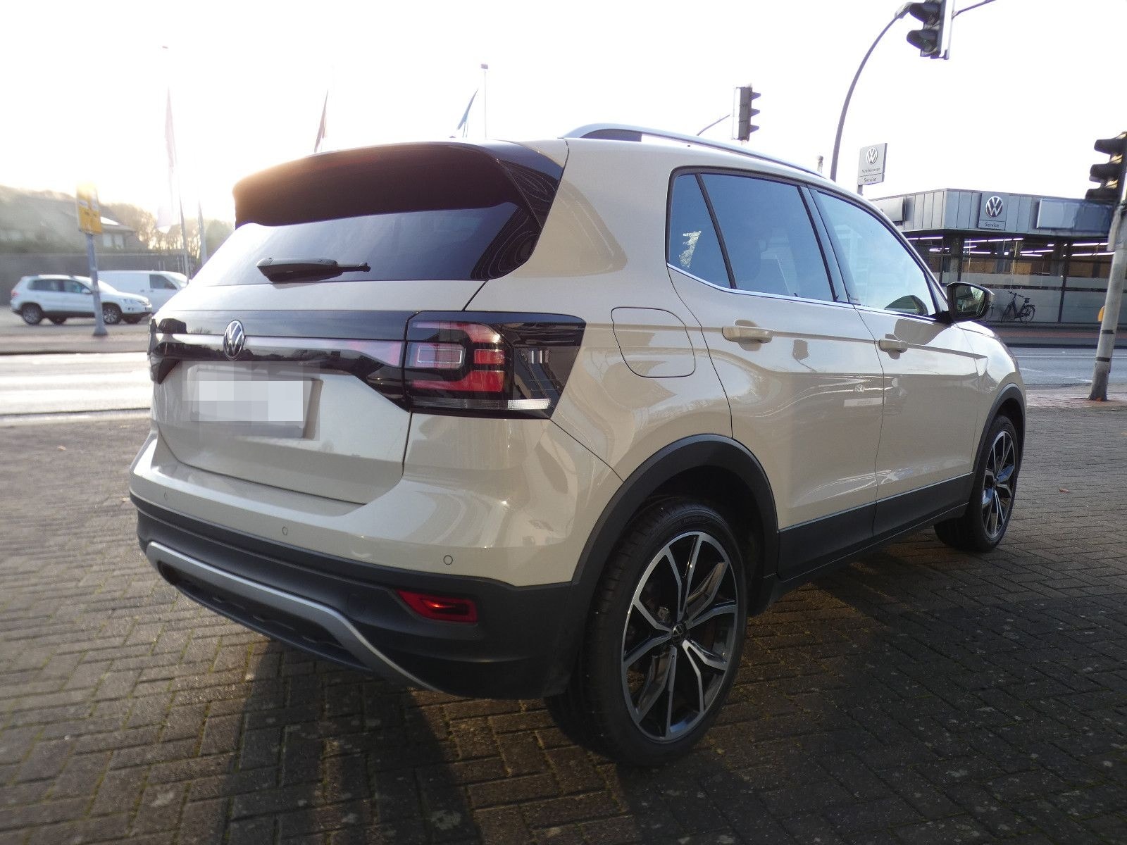 Volkswagen T-Cross 110PS TSI DSG Style Kamera Navi 18" Alu foto 4