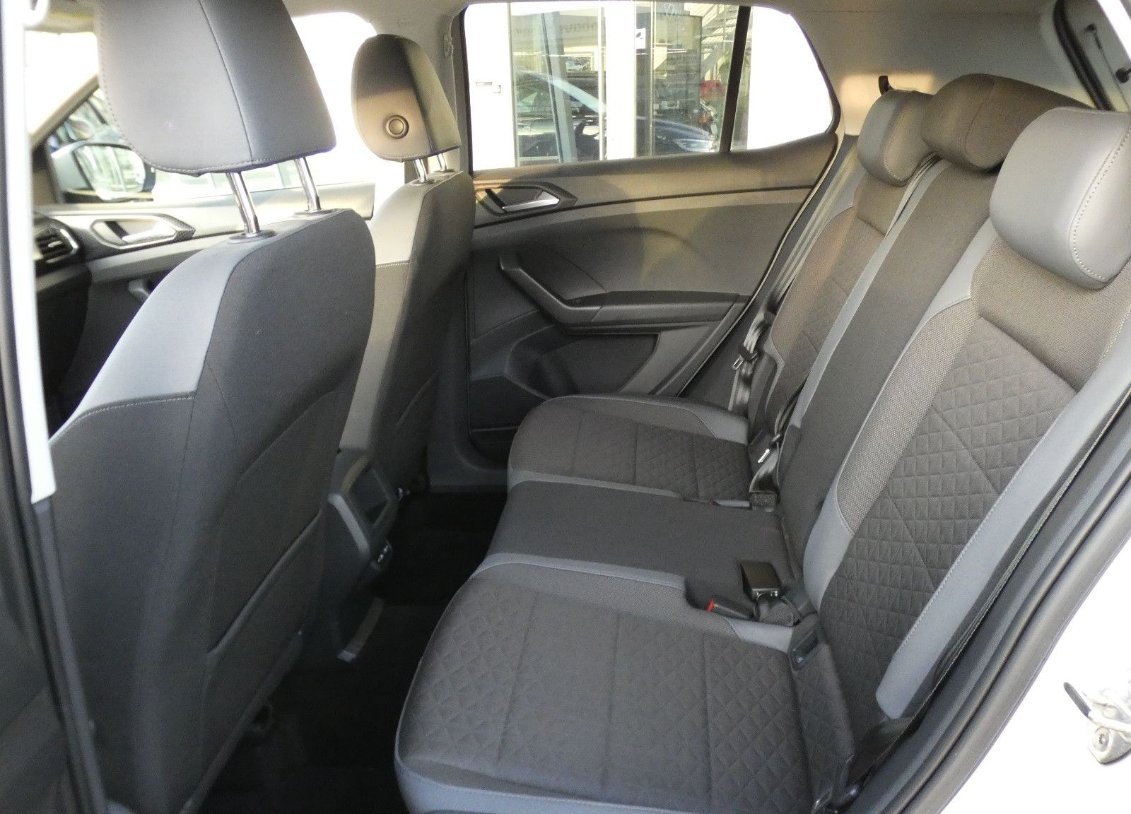 Volkswagen T-Cross 110PS TSI DSG Style Kamera Navi 18" Alu foto 7