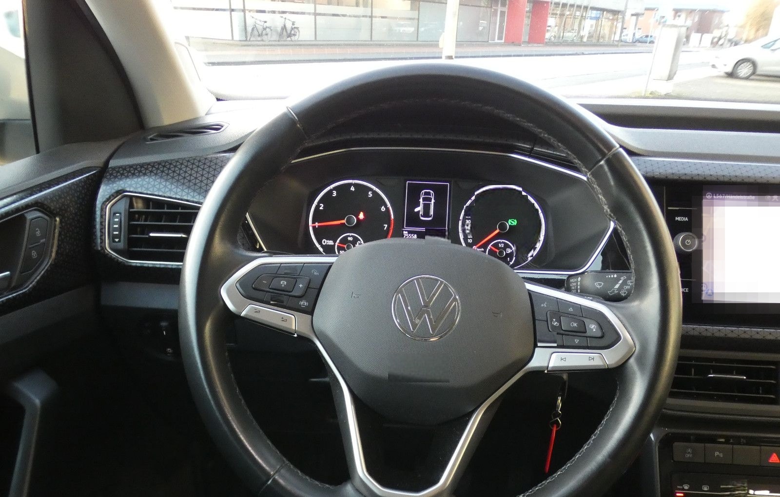 Volkswagen T-Cross 110PS TSI DSG Style Kamera Navi 18" Alu foto 9