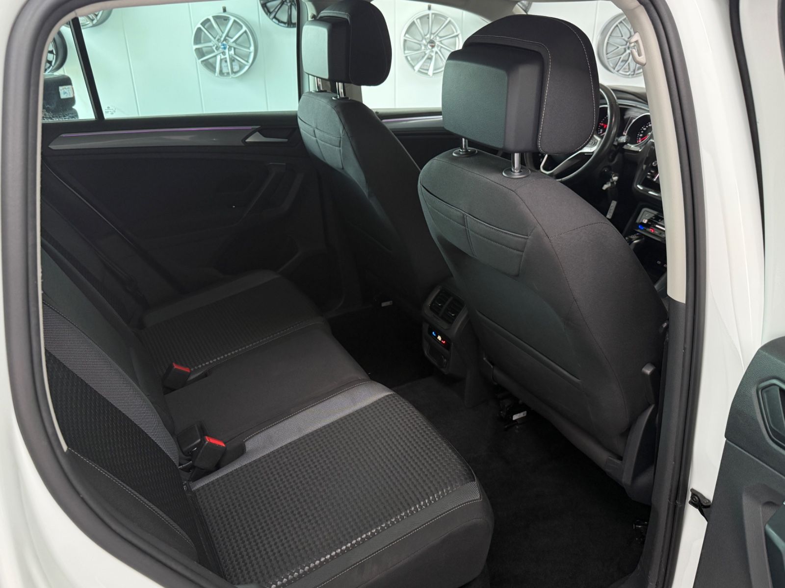 Volkswagen Tiguan Active 2.0 TDI *DSG*AHK*ACC*LANE*LED foto 15