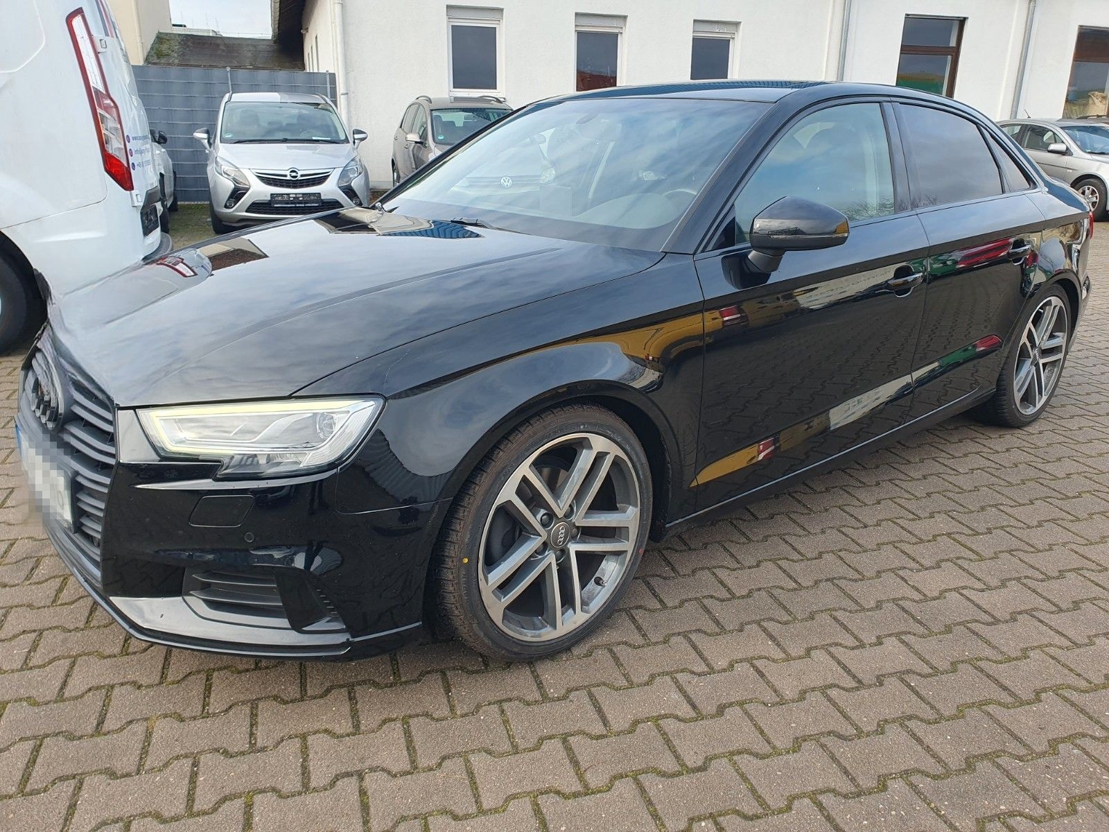Audi A3 Limousine 35 TFSI Sport  Panorama Dach foto 2
