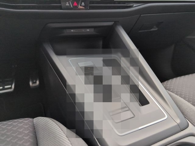 Volkswagen Golf VIII 2.0 TDI DSG ACTIVE AHK+LED+NAVI+RFK+SH foto 15