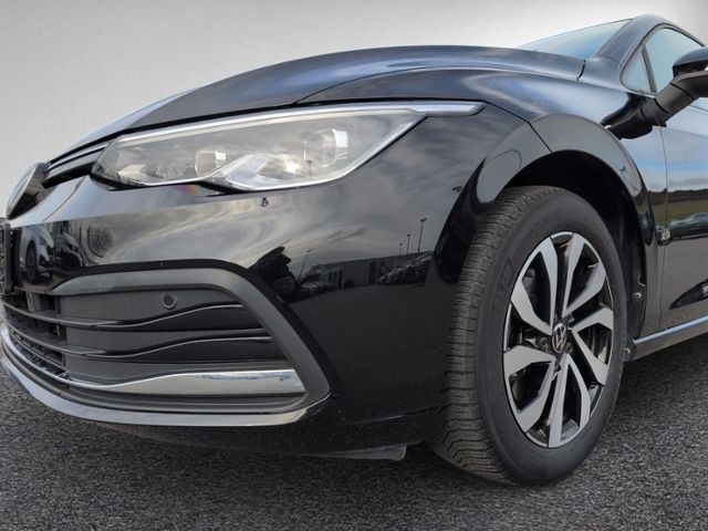 Volkswagen Golf VIII 2.0 TDI DSG ACTIVE AHK+LED+NAVI+RFK+SH foto 6