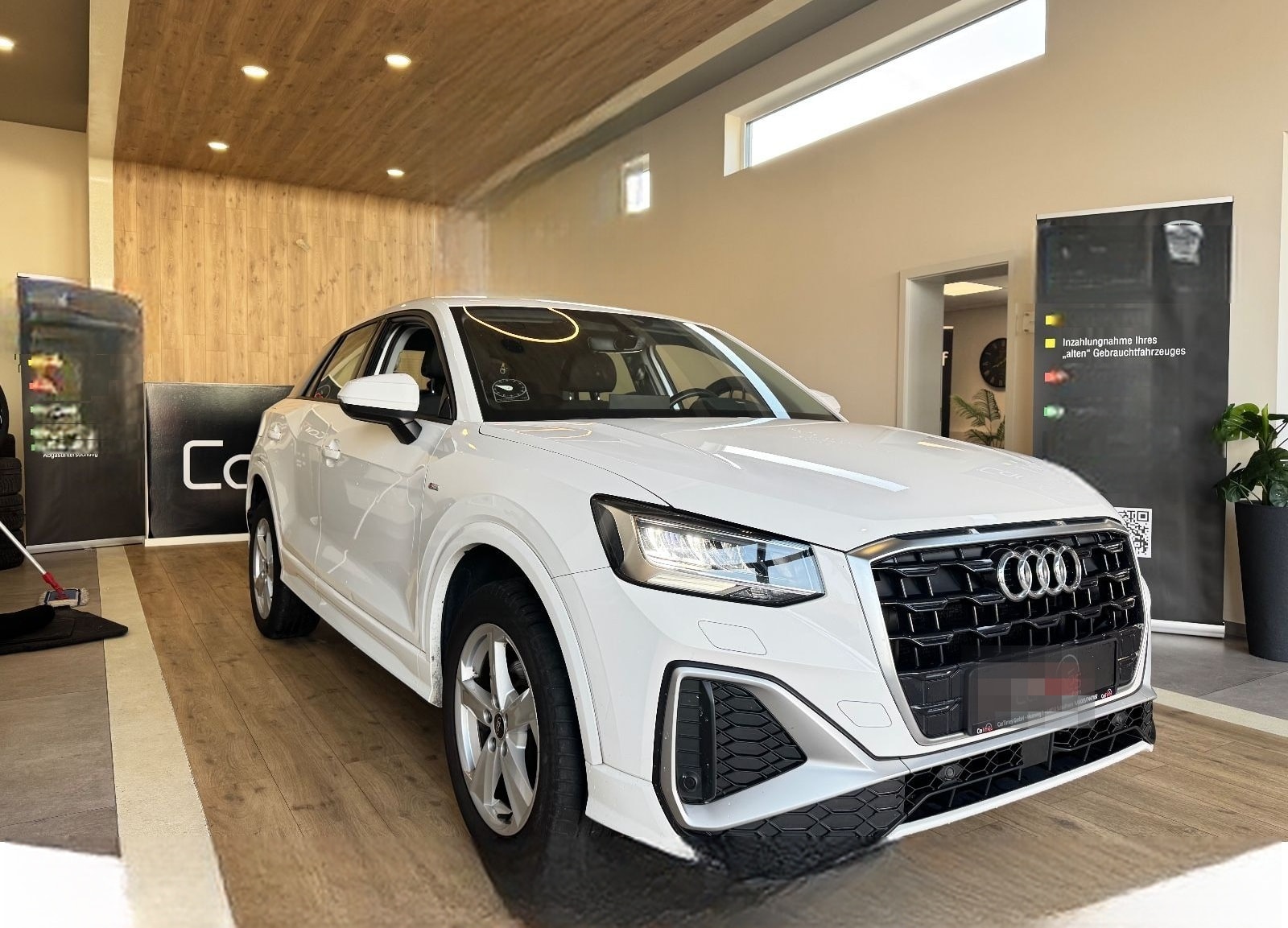 Audi Q2 30 TDI S line Kamera 8Fach foto 2