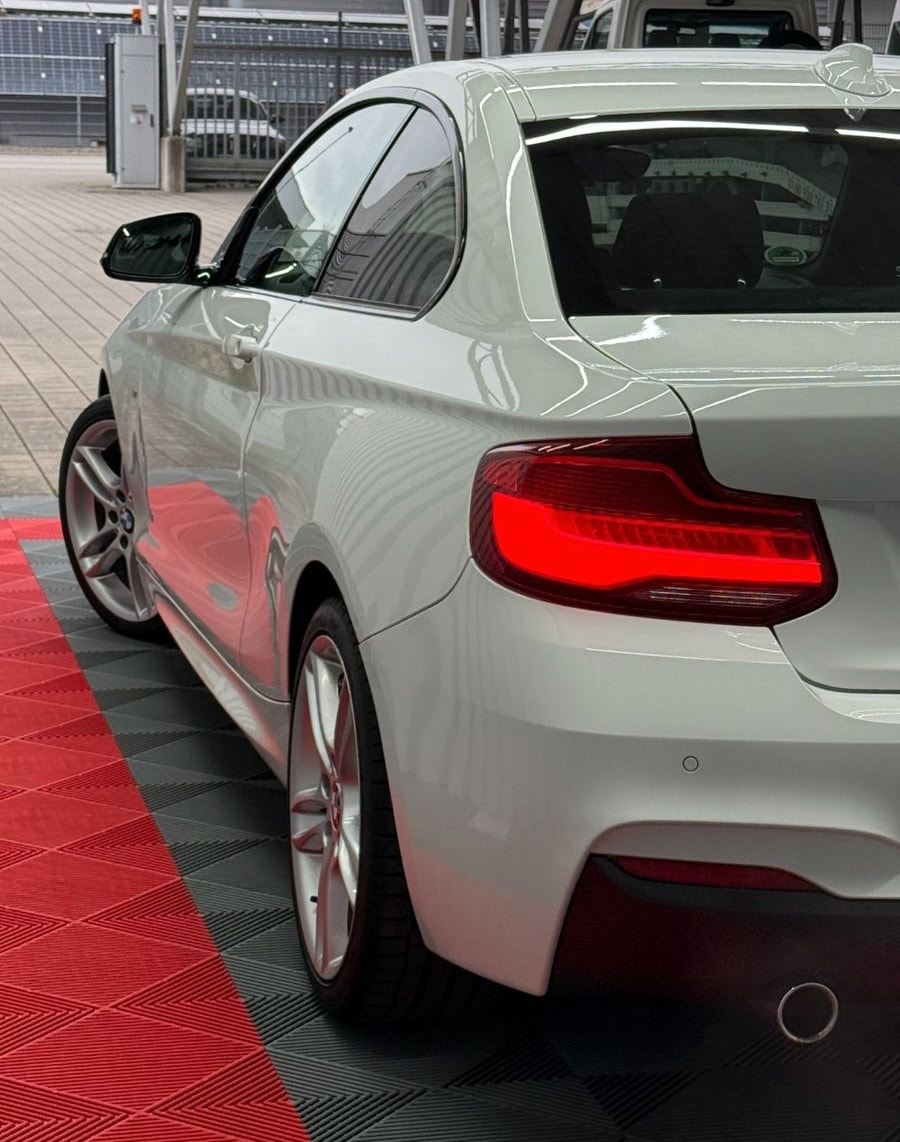 BMW 218i M Paket Automatik Alcantara LED Navi foto 11