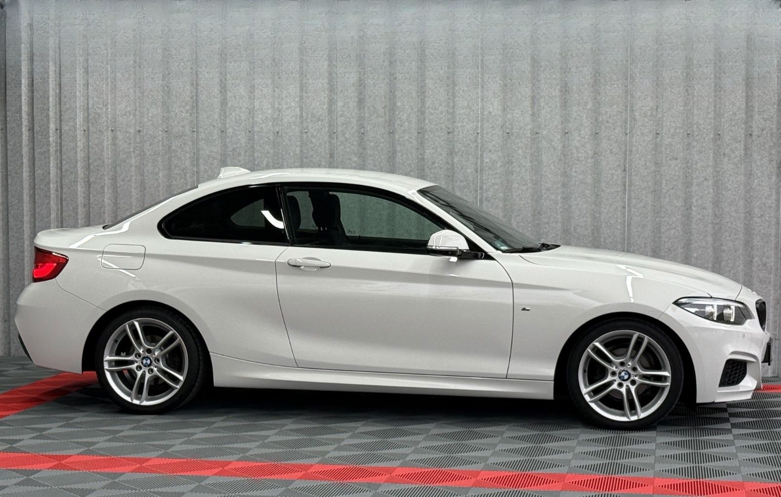 BMW 218i M Paket Automatik Alcantara LED Navi foto 8