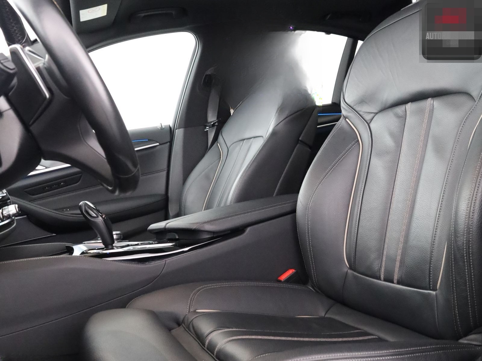 BMW 530 e xDrive M SPORT SHADOW HUD,KAMERA,HARMAN/K foto 10