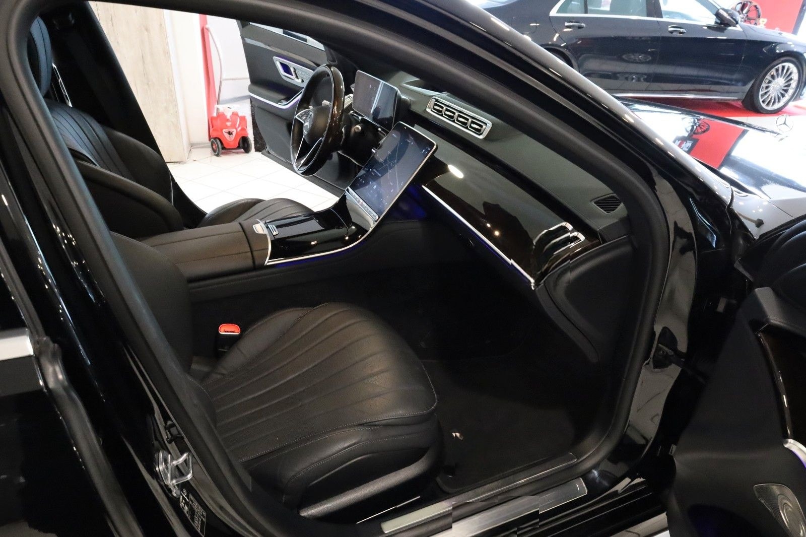 Mercedes-Benz S 350d 4Matic AMG-Line,LED,MBUX,Pano,360"HUD,ACC foto 20