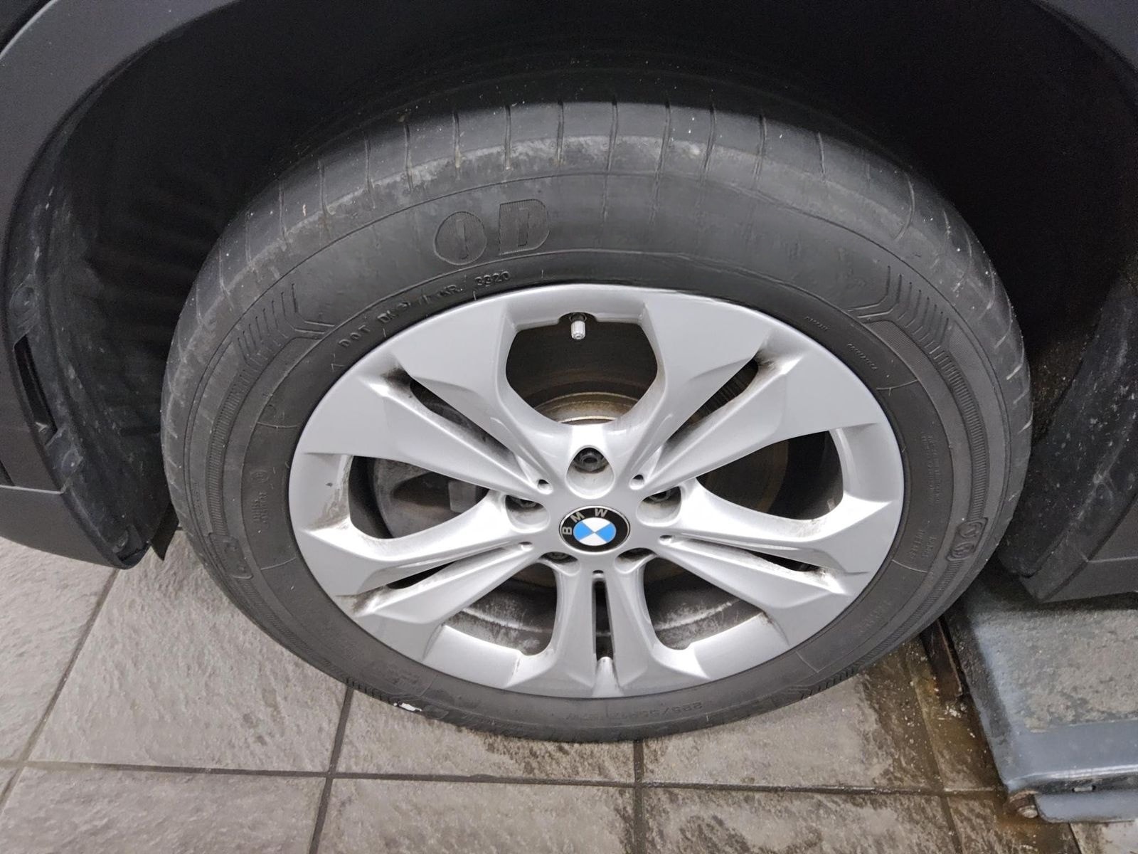 BMW X1 sDrive20d X-Line T-Leder Navi LED HiFi PDC foto 10