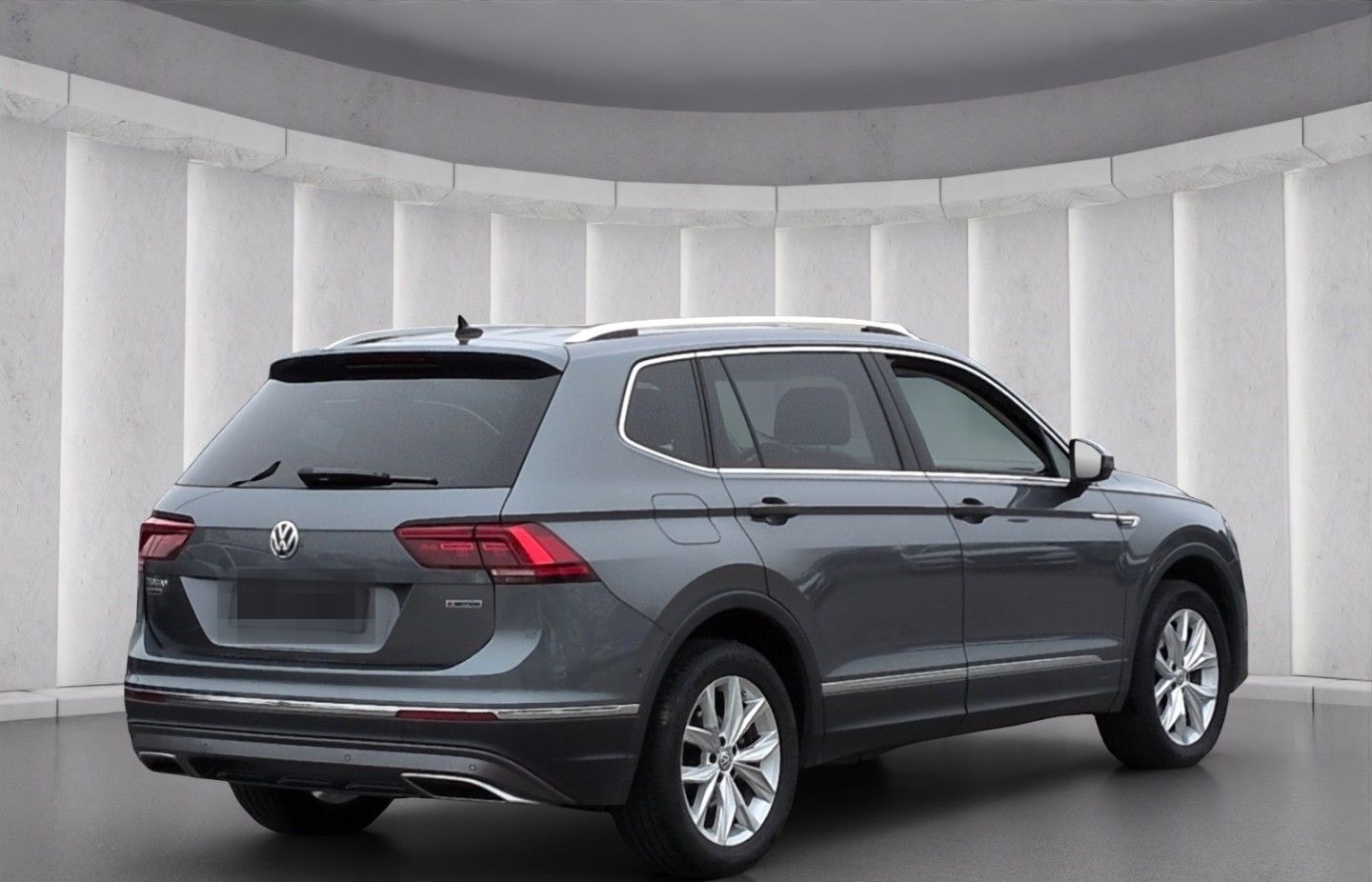 Volkswagen Tiguan Allspace Highline 4Mot TDI*AHK Panodach foto 4