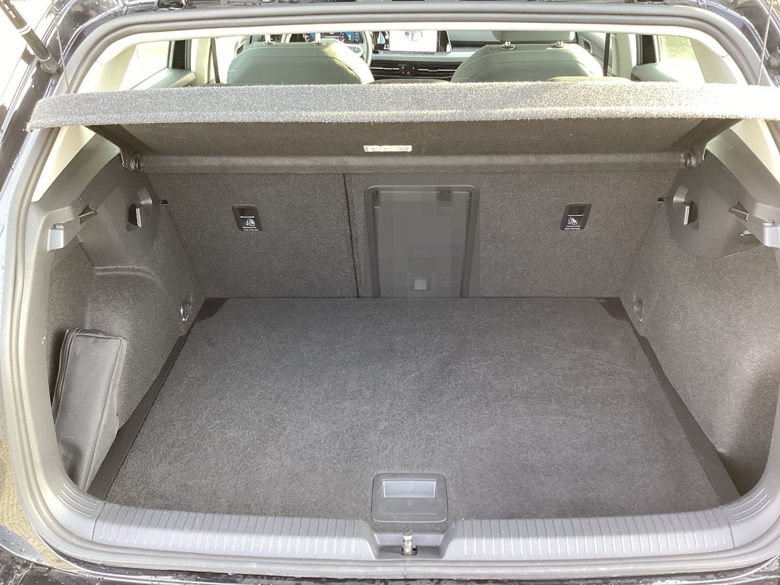 Volkswagen Golf VIII 1.5 TSI STYLE +LED +ACC +VIRTUAL +NAVI foto 15