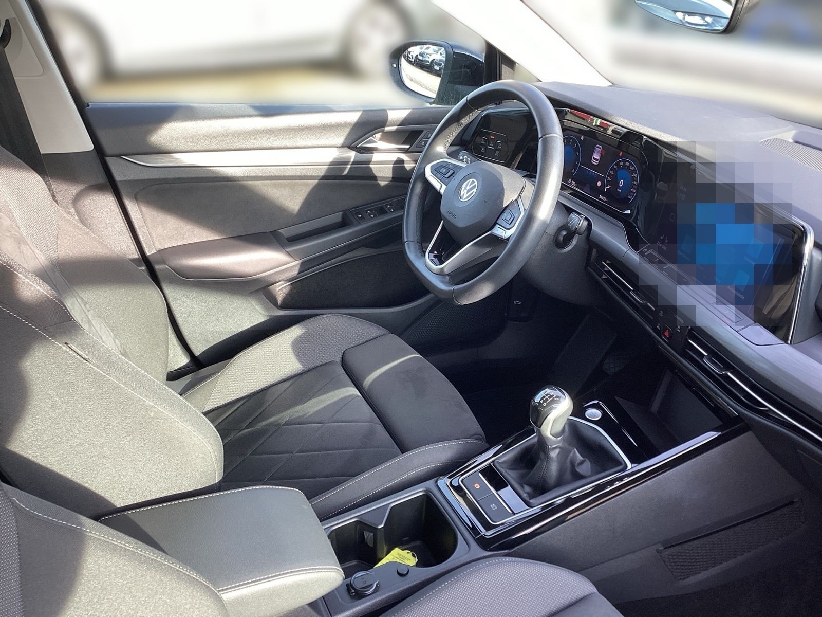 Volkswagen Golf VIII 1.5 TSI STYLE +LED +ACC +VIRTUAL +NAVI foto 8