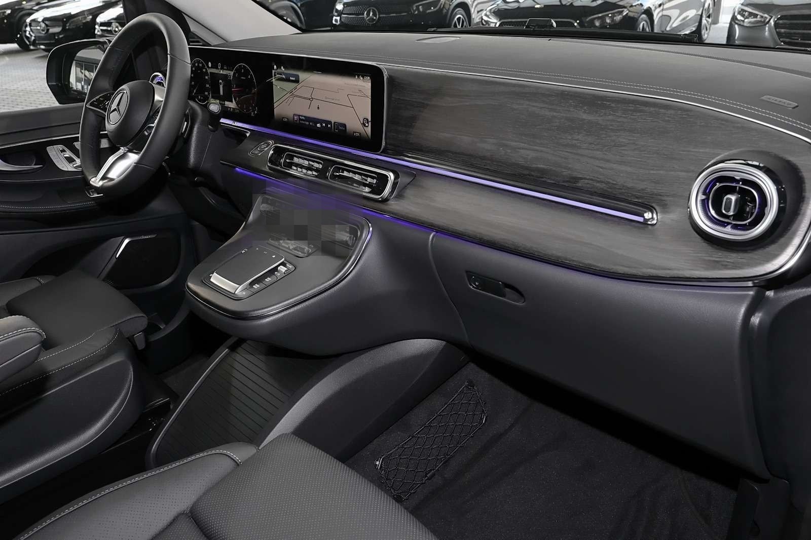 Mercedes-Benz V 300 d AVANTGARDE lang Distro+Pano+AHK+Airmatic foto 9