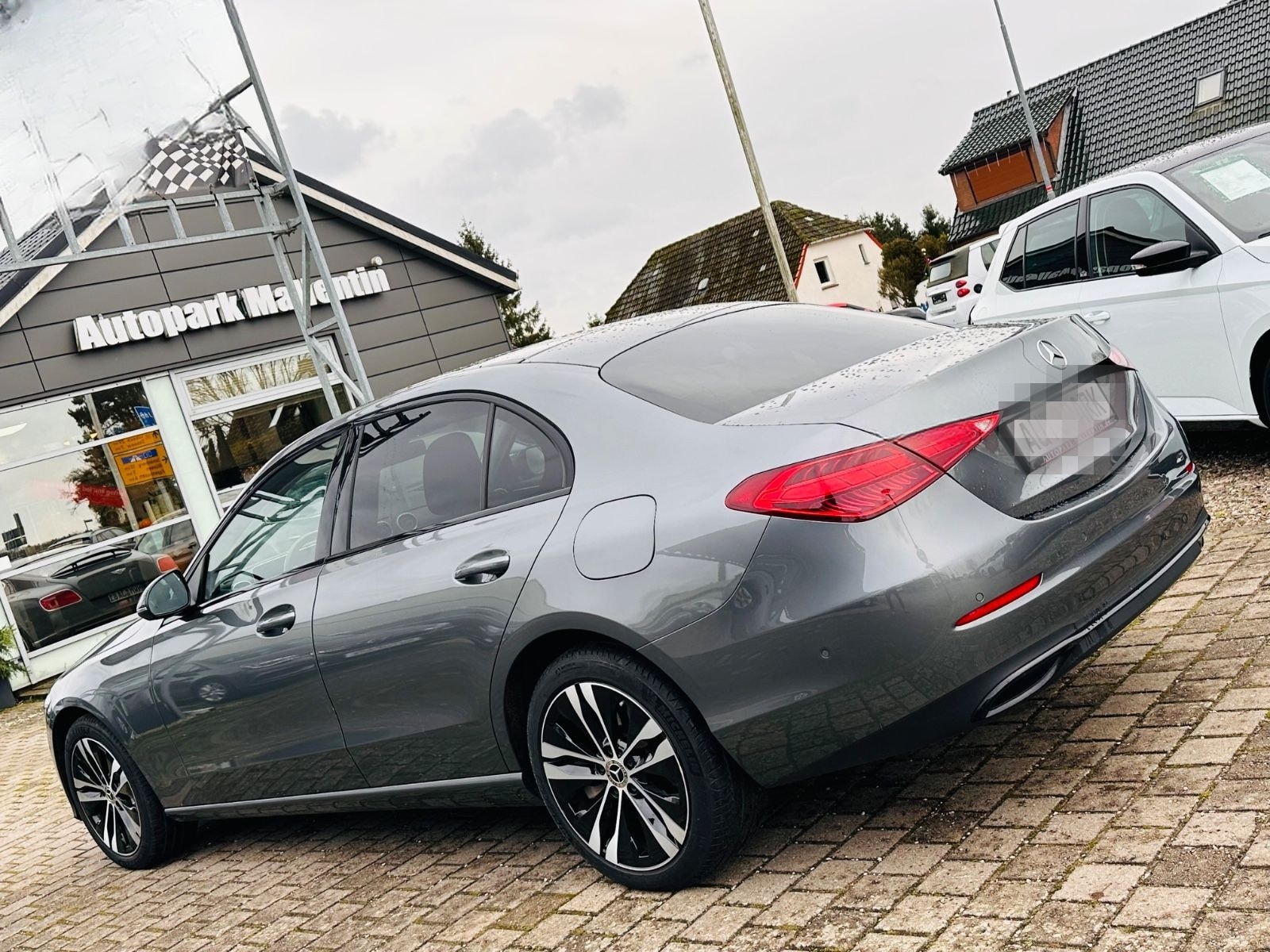 Mercedes-Benz C 300e Limousine Avantgarde*LED*NAVI*DISTRONIC*K foto 5