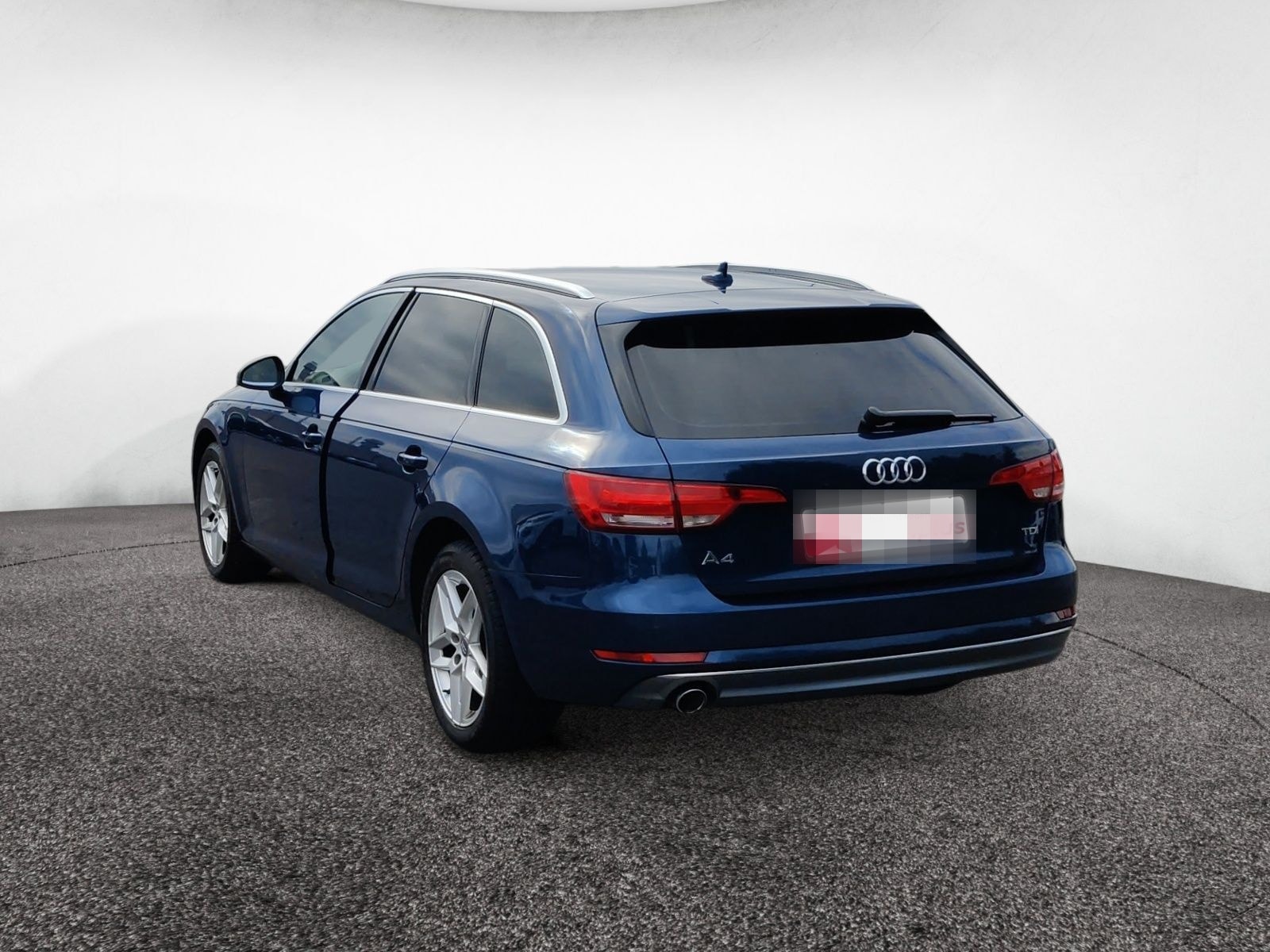 Audi A4 Avant 2.0 TDI sport foto 4