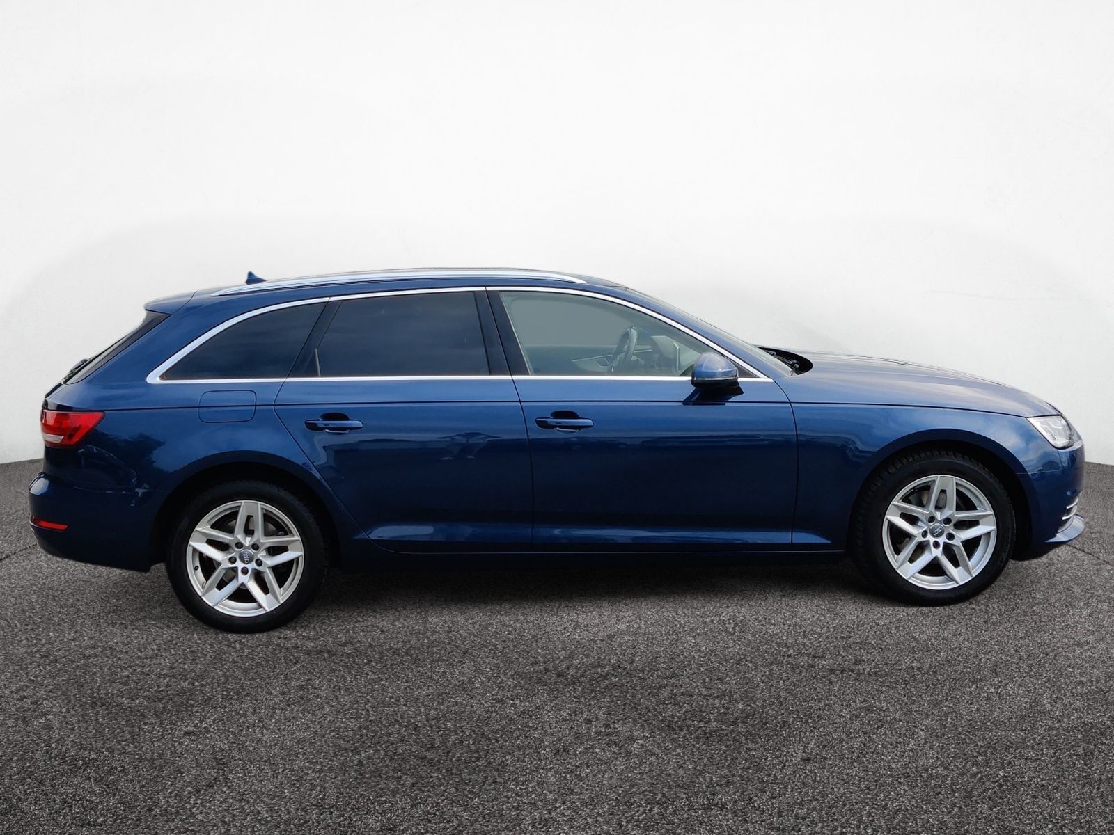 Audi A4 Avant 2.0 TDI sport foto 7