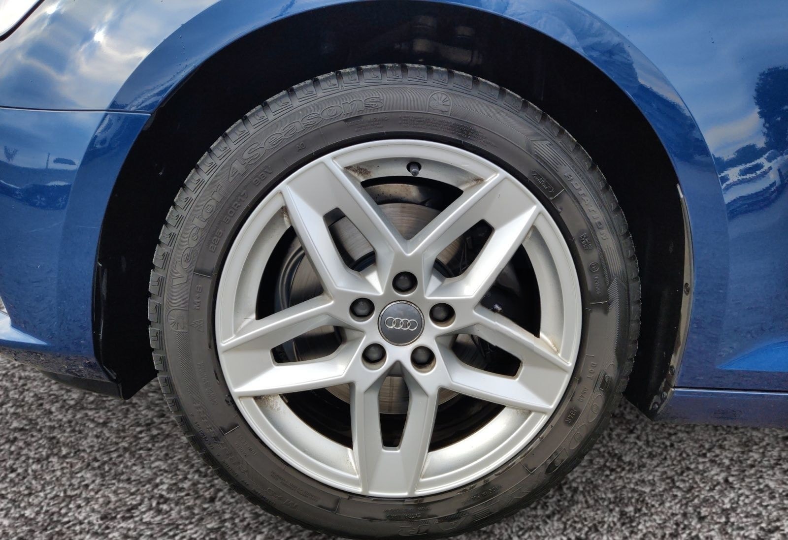 Audi A4 Avant 2.0 TDI sport foto 10