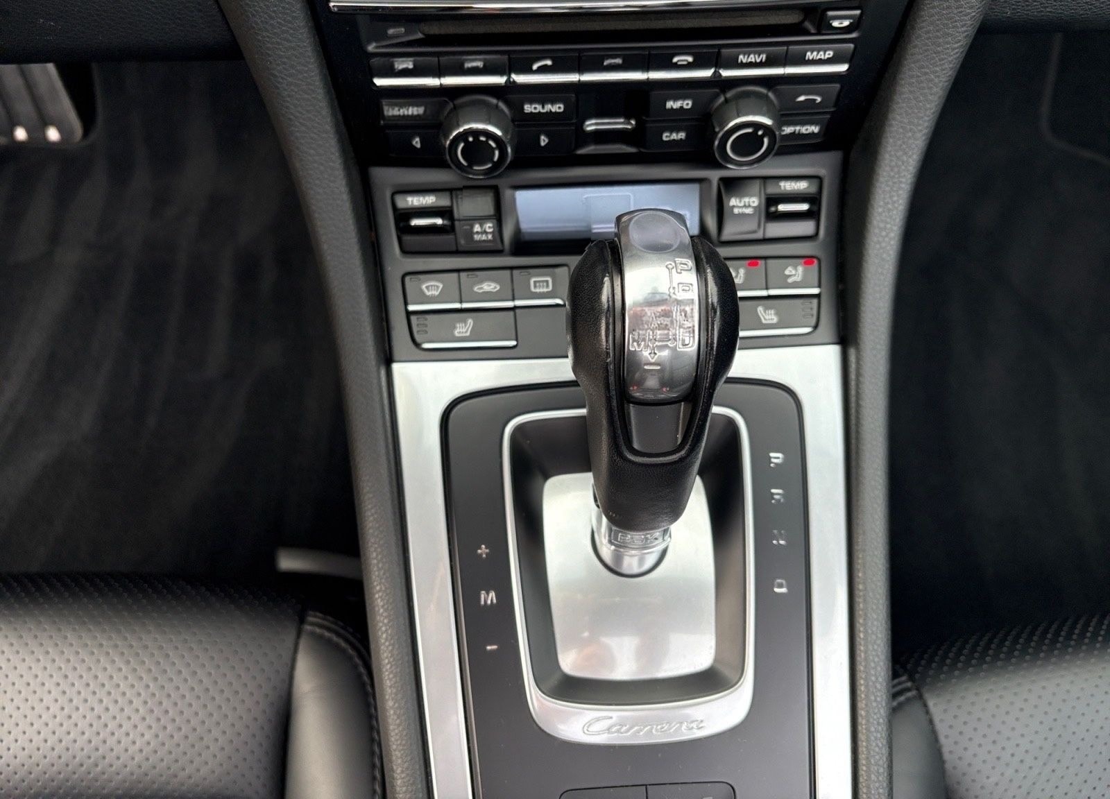 Porsche 911 Carrera Black Edition Cabrio Bose foto 16