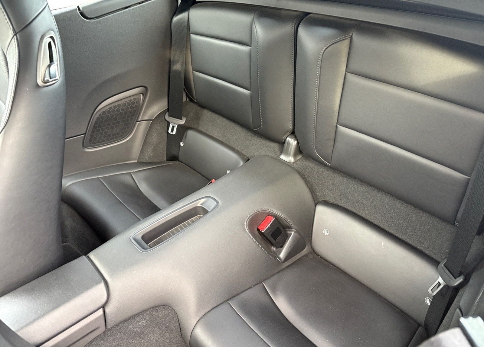 Porsche 911 Carrera Black Edition Cabrio Bose foto 19