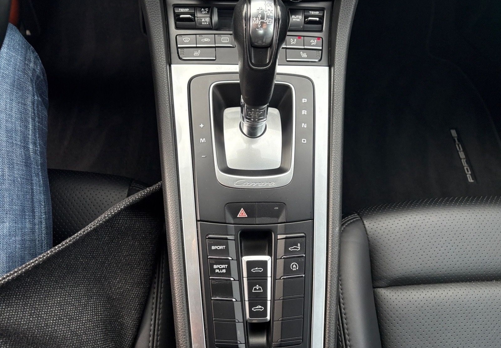 Porsche 911 Carrera Black Edition Cabrio Bose foto 20