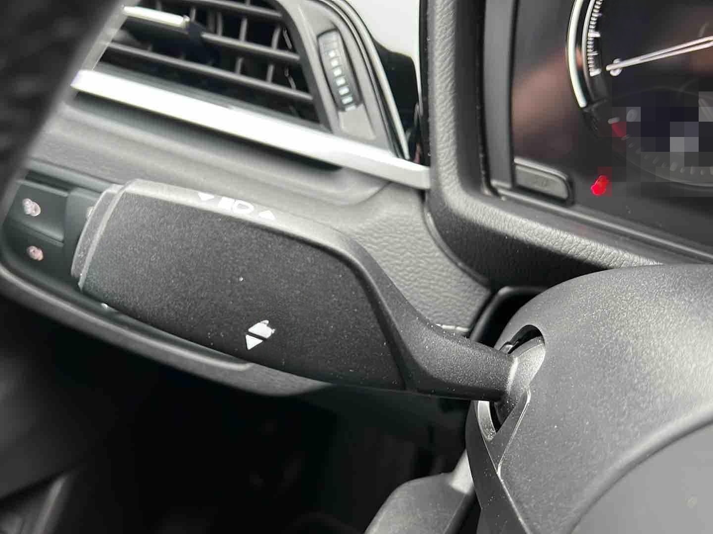 BMW X2  1,8i Advantage+*B-Paket*E-Paket+LED*18Zoll* foto 18