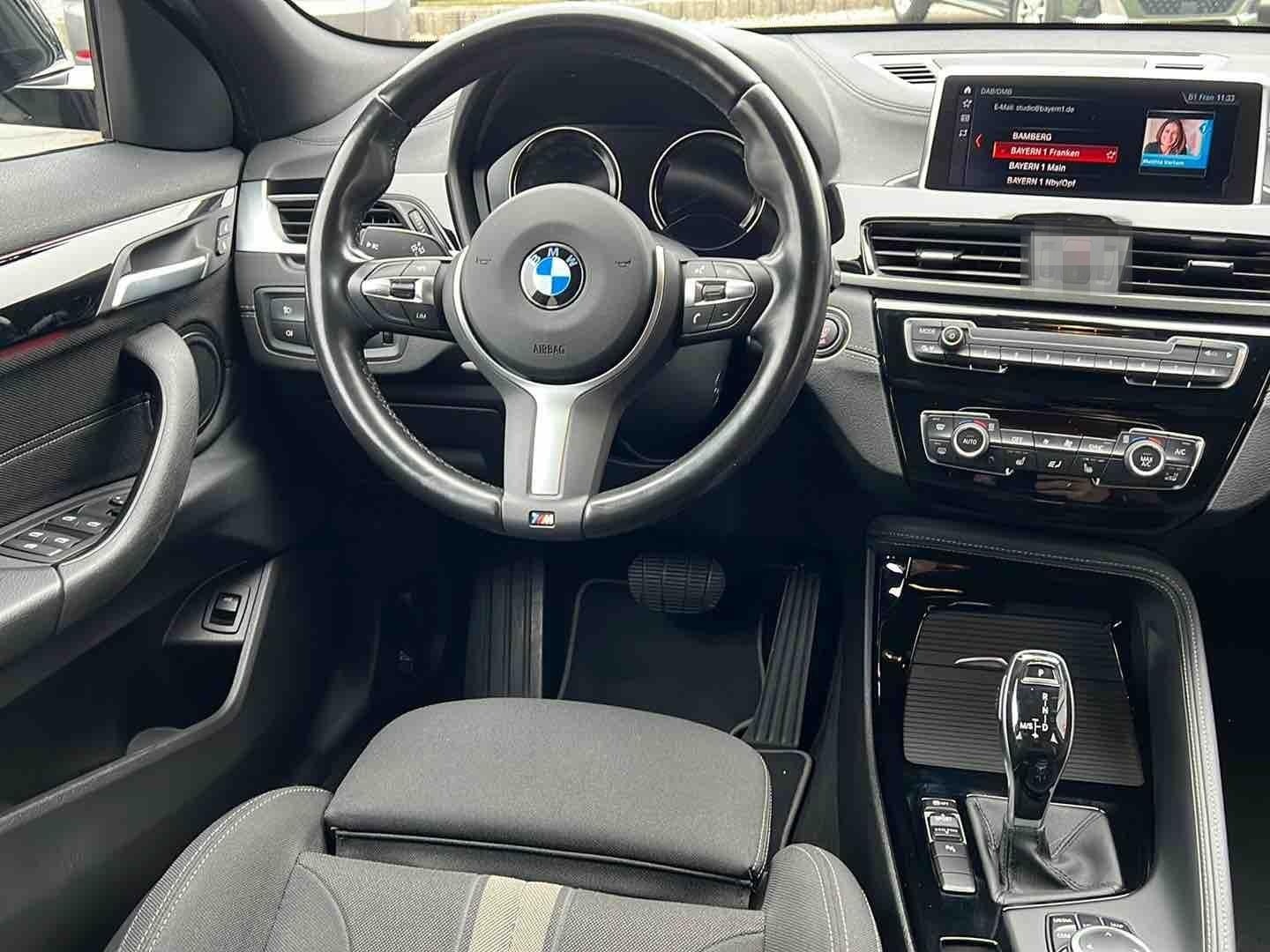 BMW X2  1,8i Advantage+*B-Paket*E-Paket+LED*18Zoll* foto 7